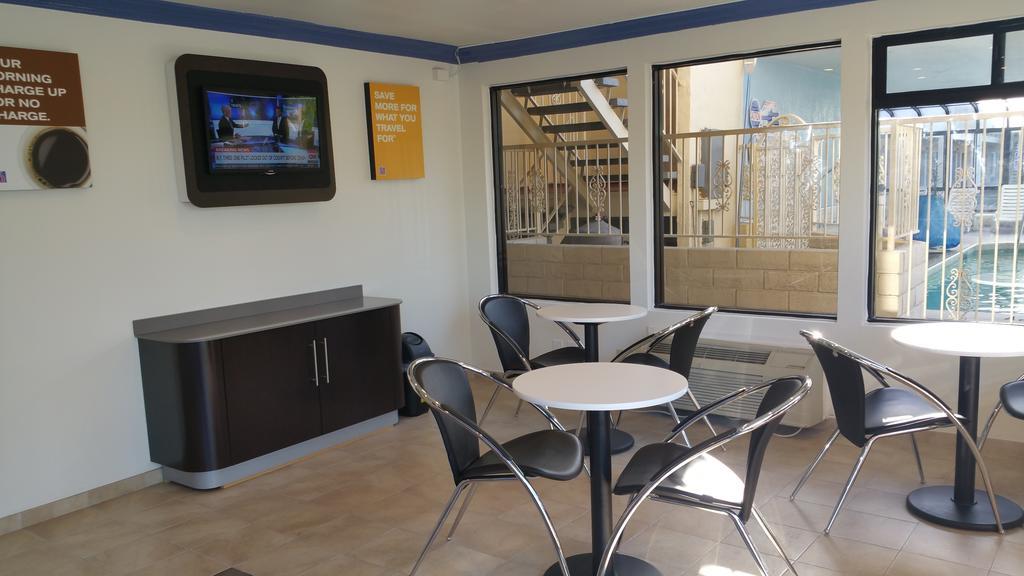 Motel 6-Anaheim, Ca - Buena Park Buitenkant foto