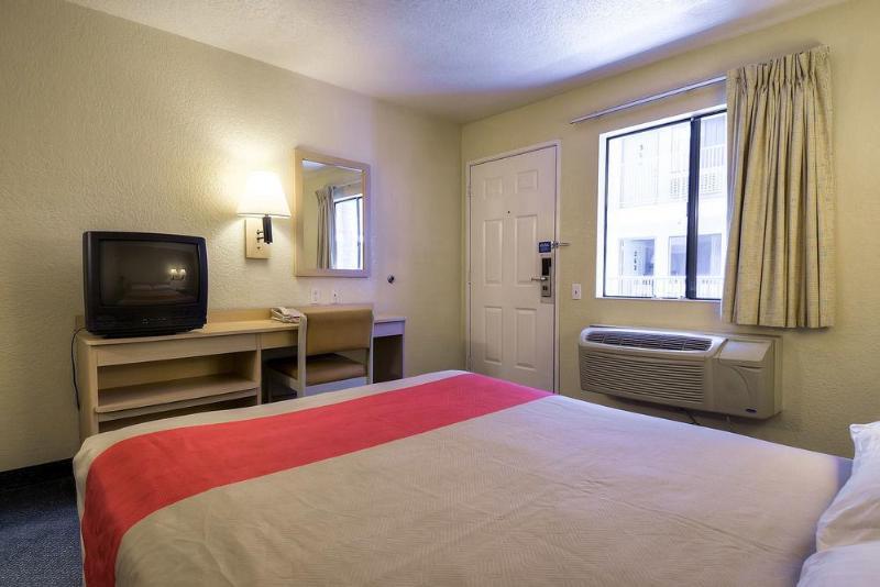 Motel 6-Anaheim, Ca - Buena Park Buitenkant foto