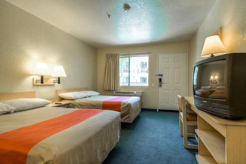 Motel 6-Anaheim, Ca - Buena Park Buitenkant foto