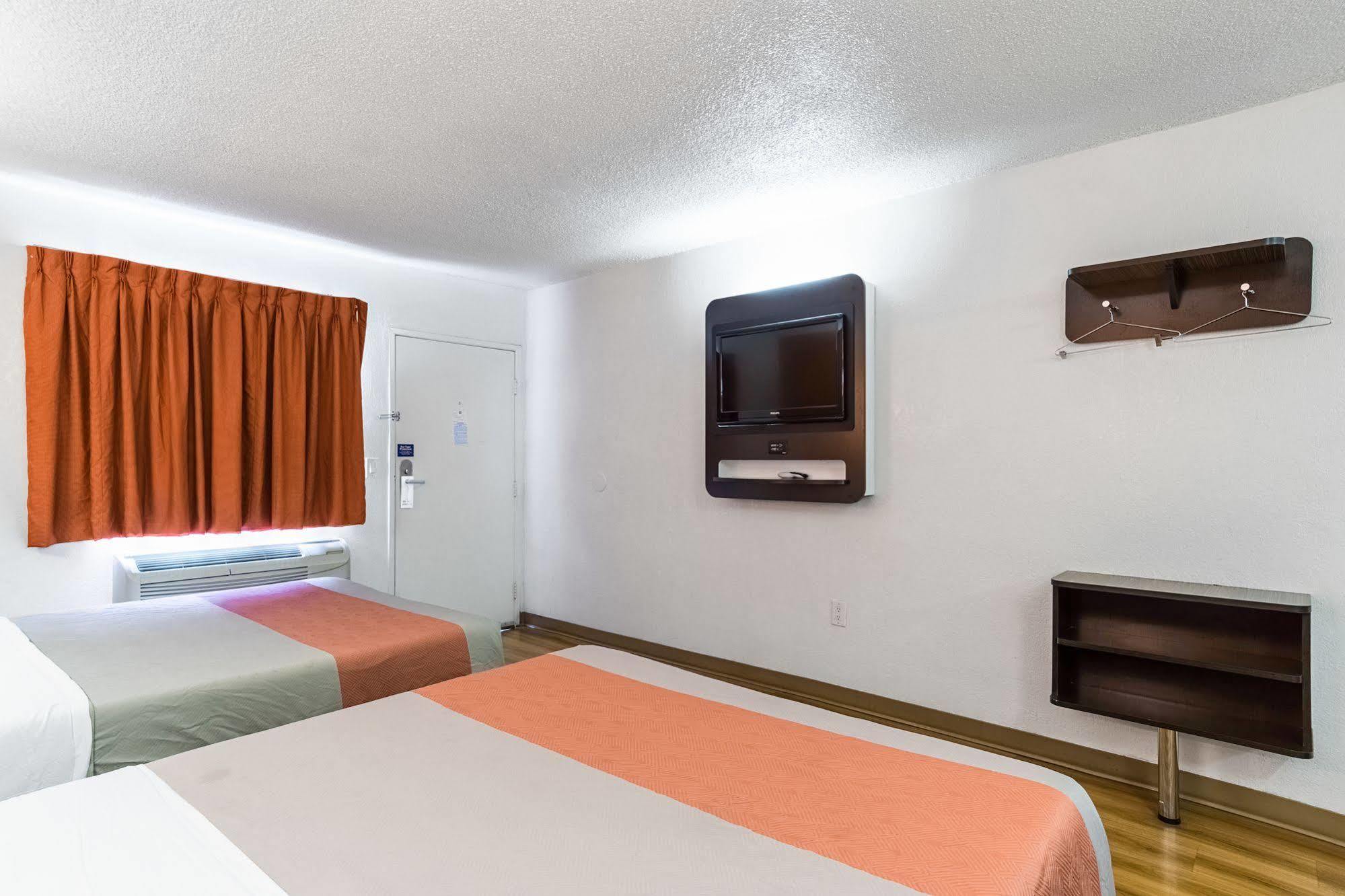 Motel 6-Anaheim, Ca - Buena Park Buitenkant foto