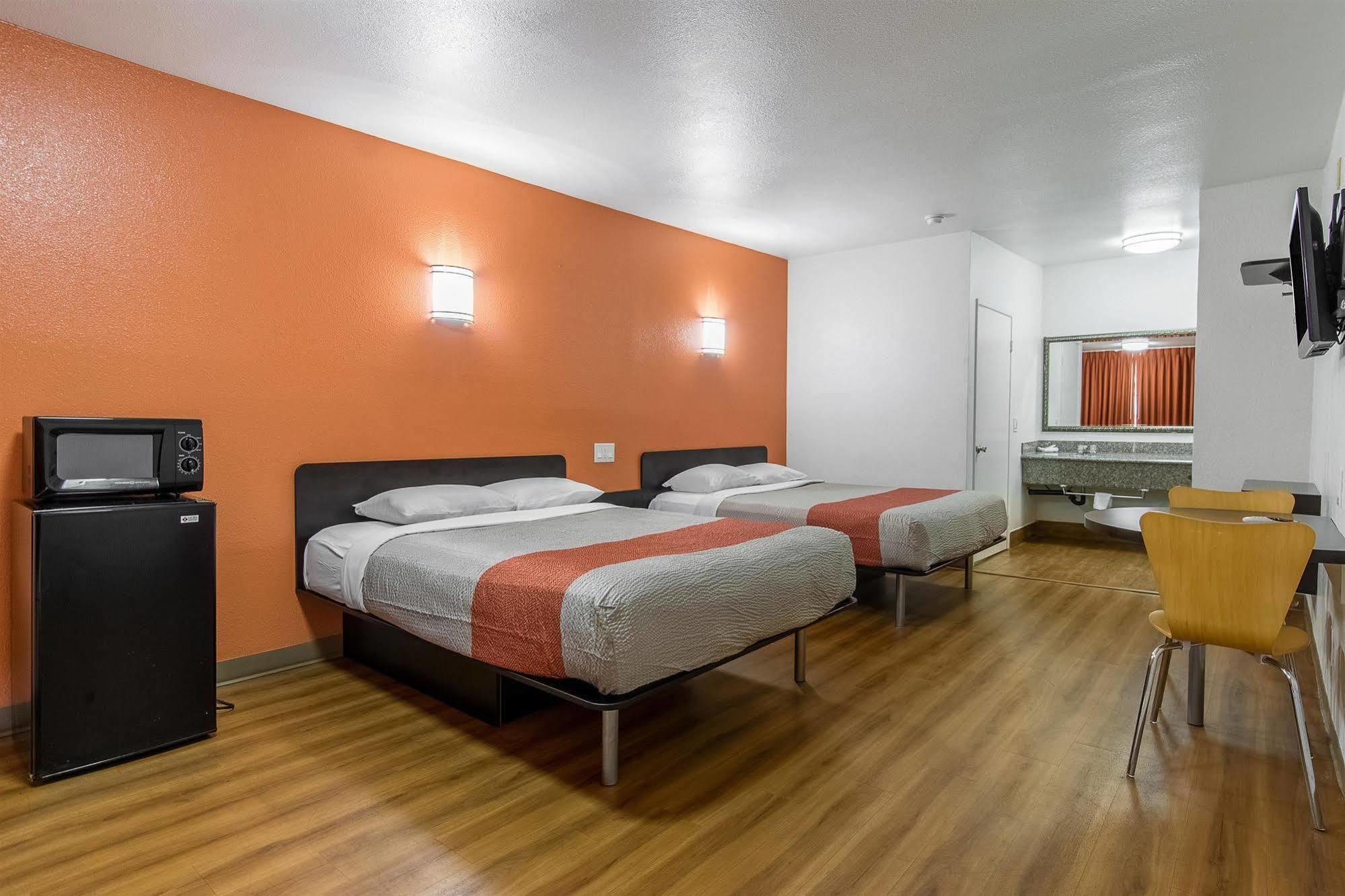 Motel 6-Anaheim, Ca - Buena Park Buitenkant foto